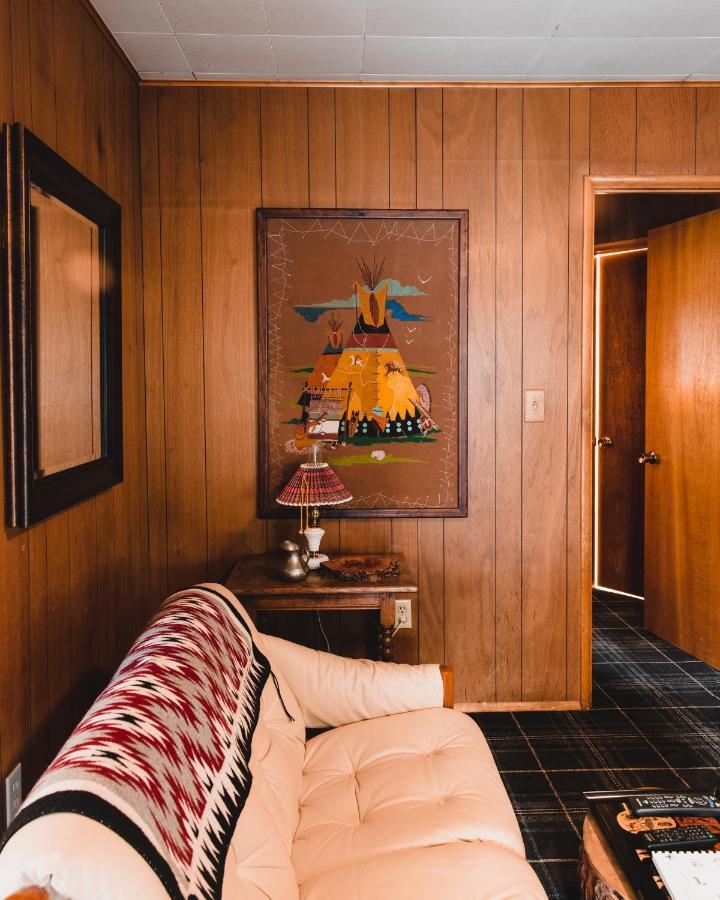 The Fireside Inn آيديلوايل المظهر الخارجي الصورة