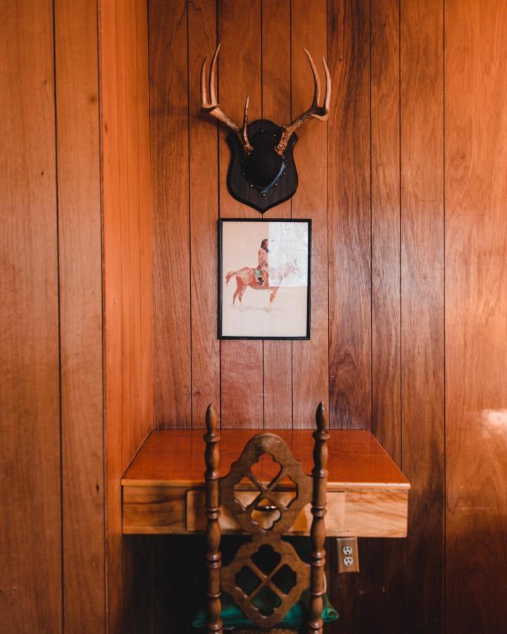 The Fireside Inn آيديلوايل المظهر الخارجي الصورة