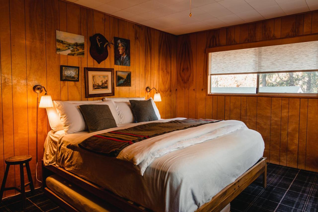 The Fireside Inn آيديلوايل المظهر الخارجي الصورة