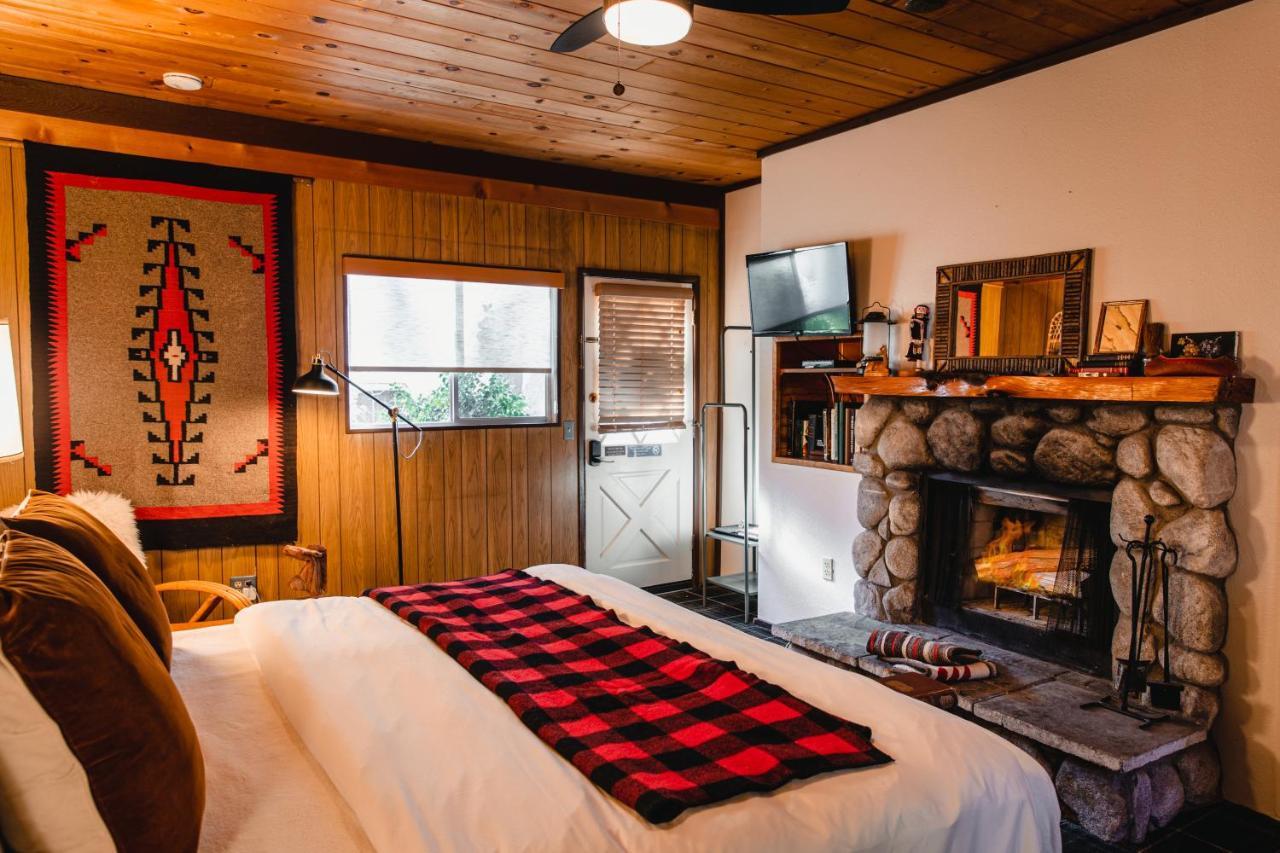 The Fireside Inn آيديلوايل المظهر الخارجي الصورة