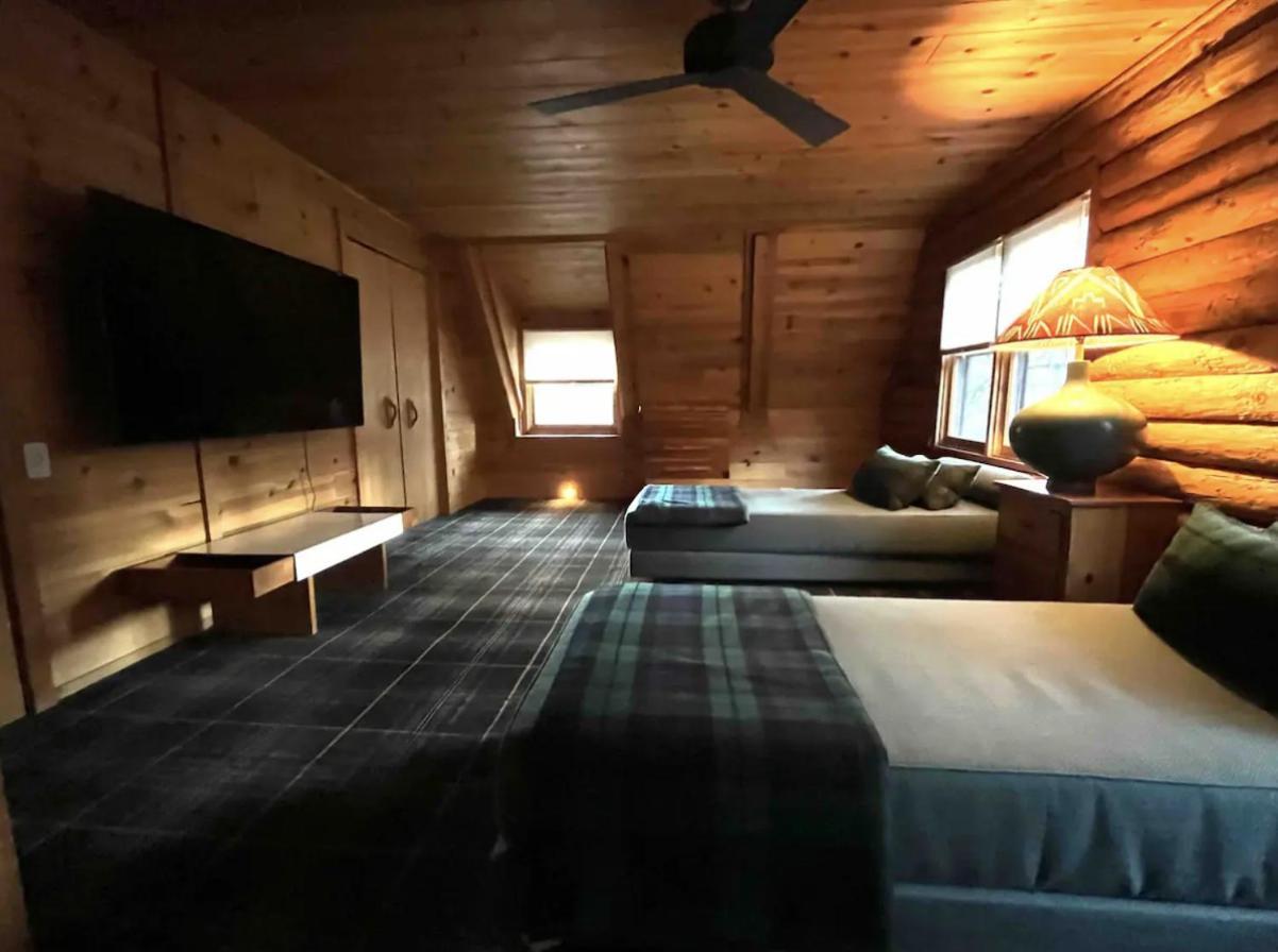 The Fireside Inn آيديلوايل المظهر الخارجي الصورة