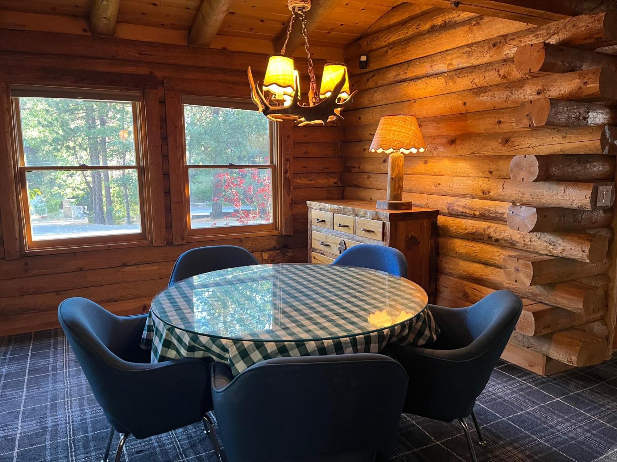 The Fireside Inn آيديلوايل المظهر الخارجي الصورة